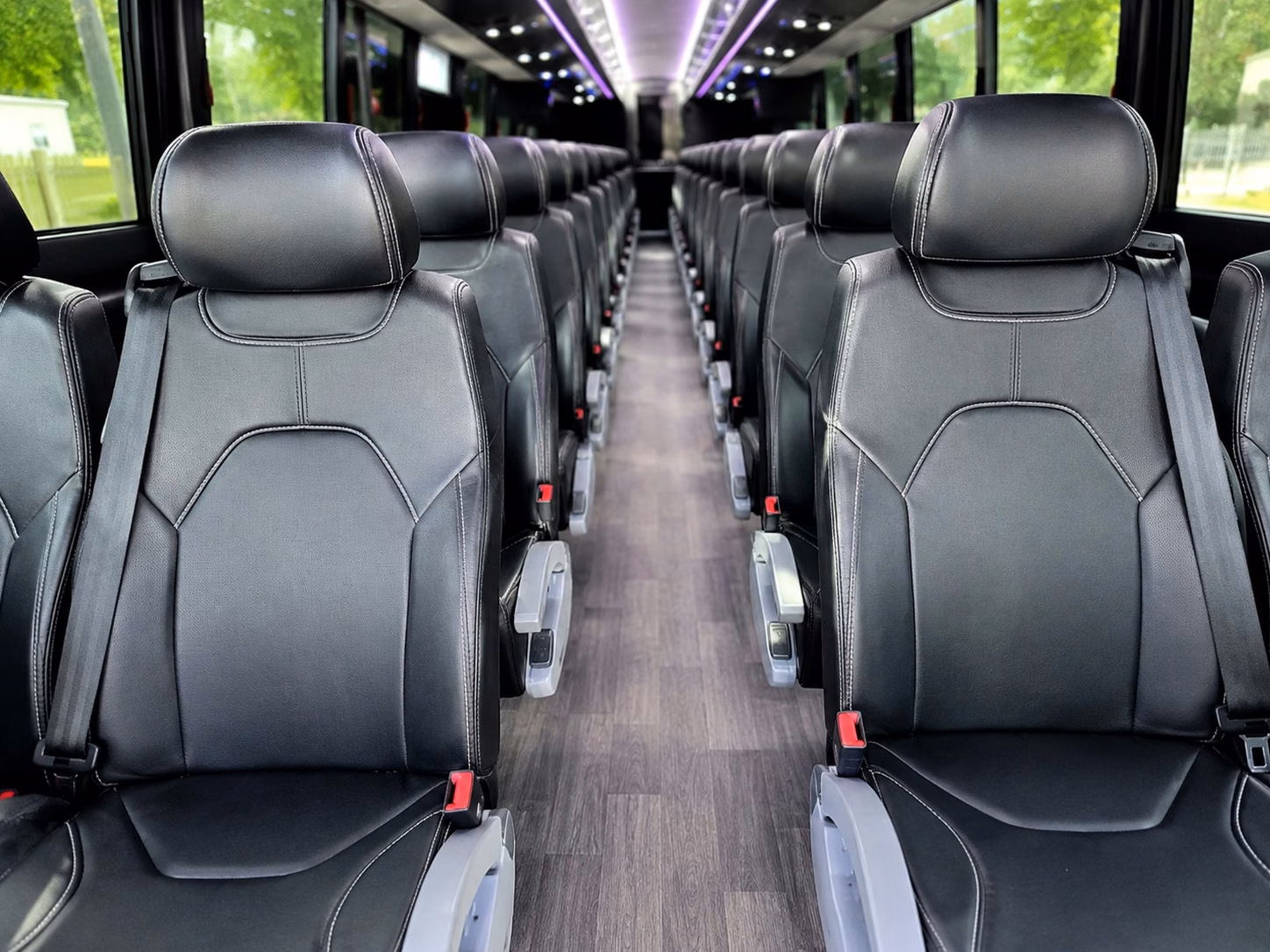 compare bus rental pricing in seattle online upfront and in minutes