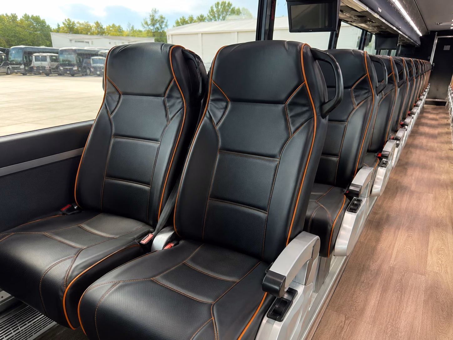 minibus rentals for smaller seattle prom groups who want the private experience without the full size price tag