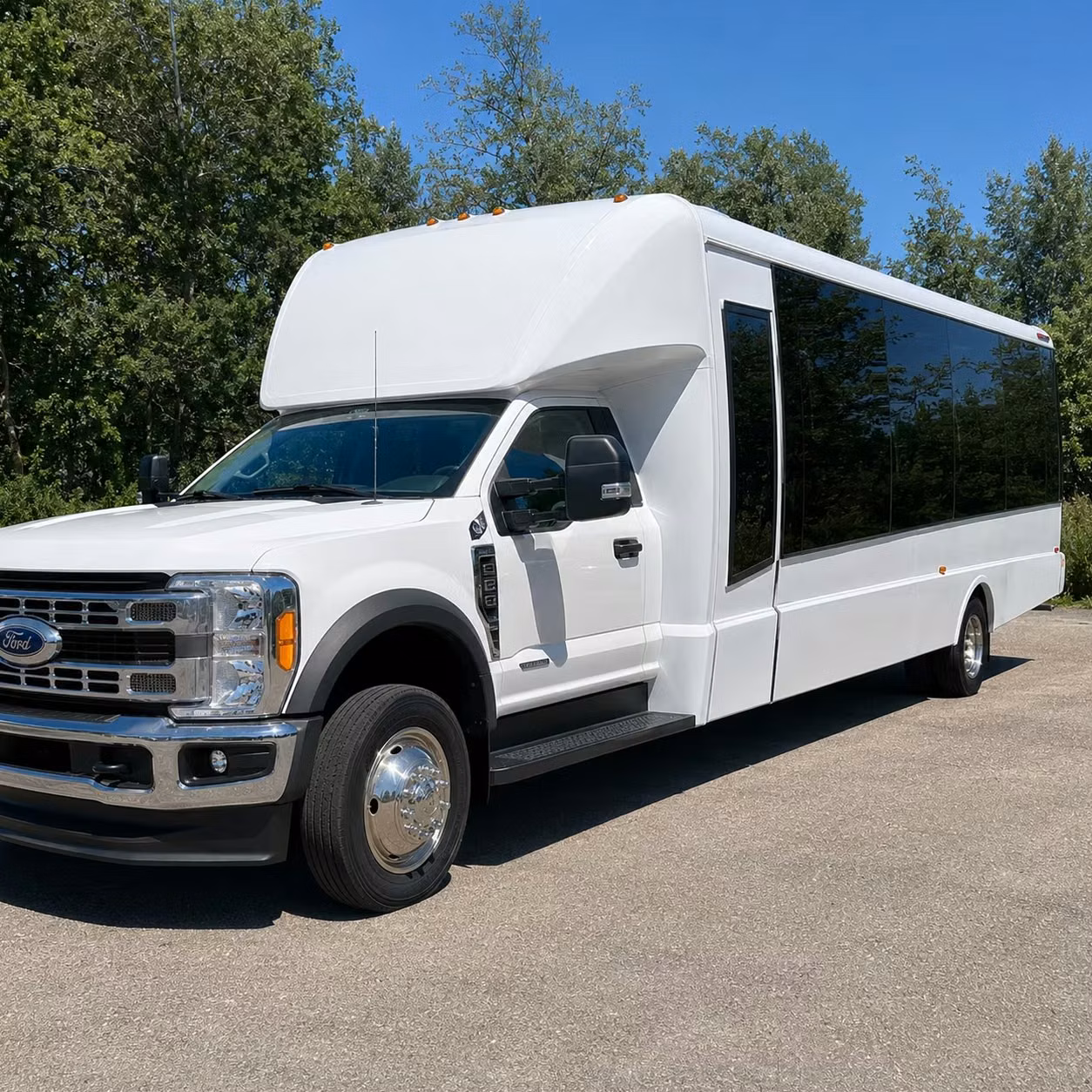 seattle 20 passenger minibus rental