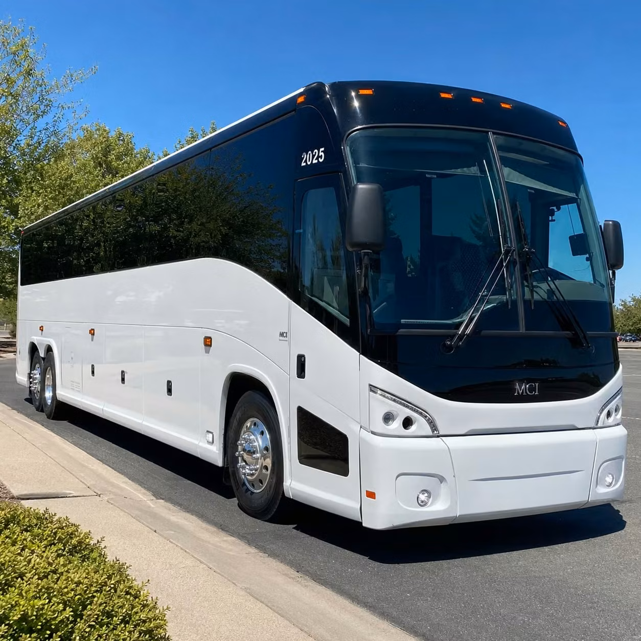 seattle to portland long distance charter bus rentals
