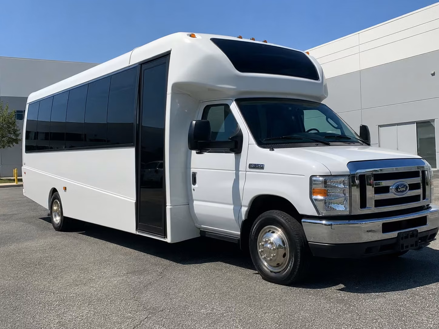 use a minibus for smaller seattle school group trips